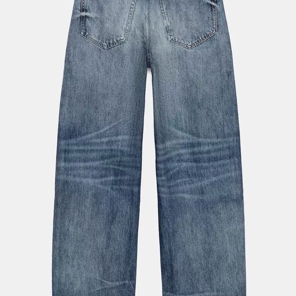 Zara Oversized Wide-Leg Washed Denim Jeans - Light Blue - Picture 8 of 10
